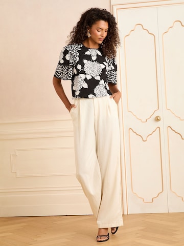 love & roses Blouse in Zwart