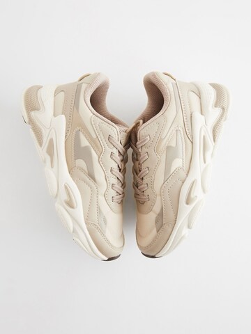 Next Sneaker in Beige