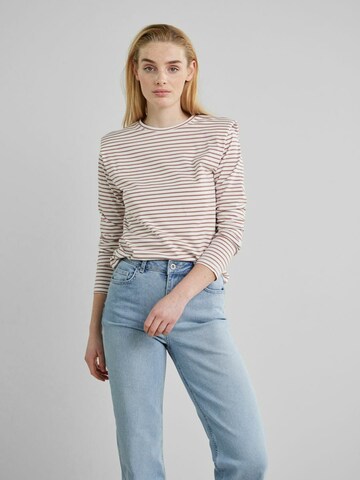 PIECES - Camiseta 'Vilise' en rojo: frente