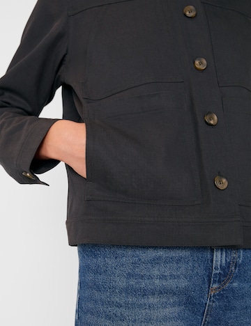 Whistles Between-Season Jacket 'Mia' in Black: front
