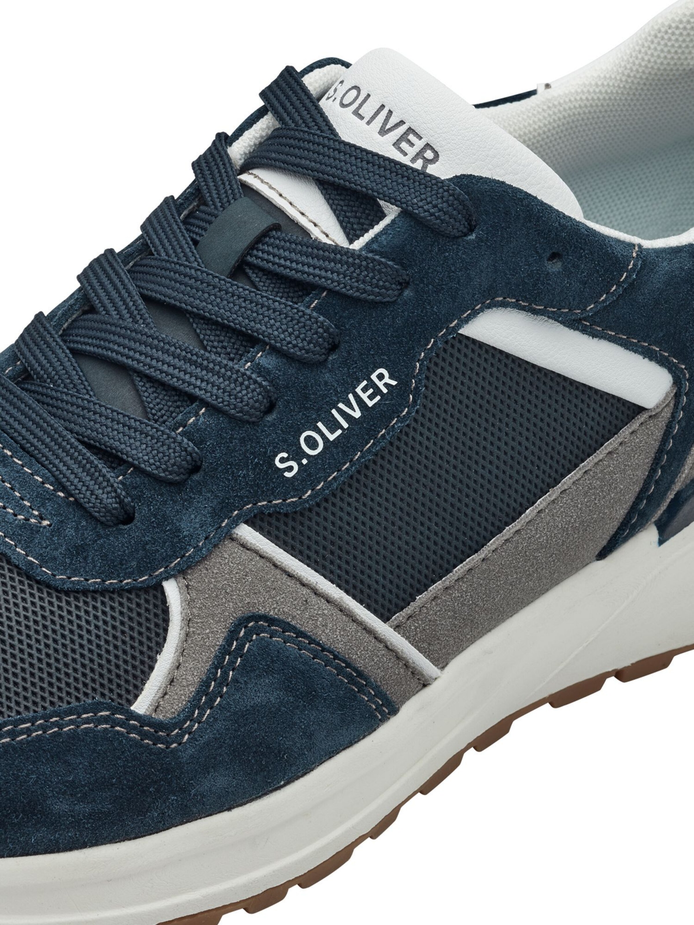 s.Oliver Sneaker in Blau