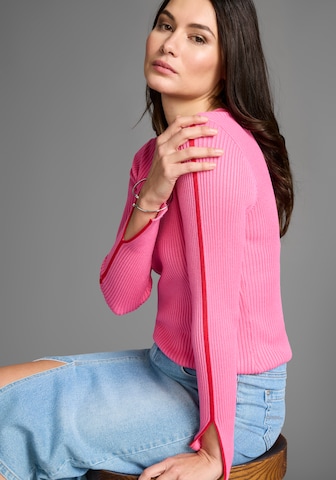 HECHTER PARIS Sweater in Pink