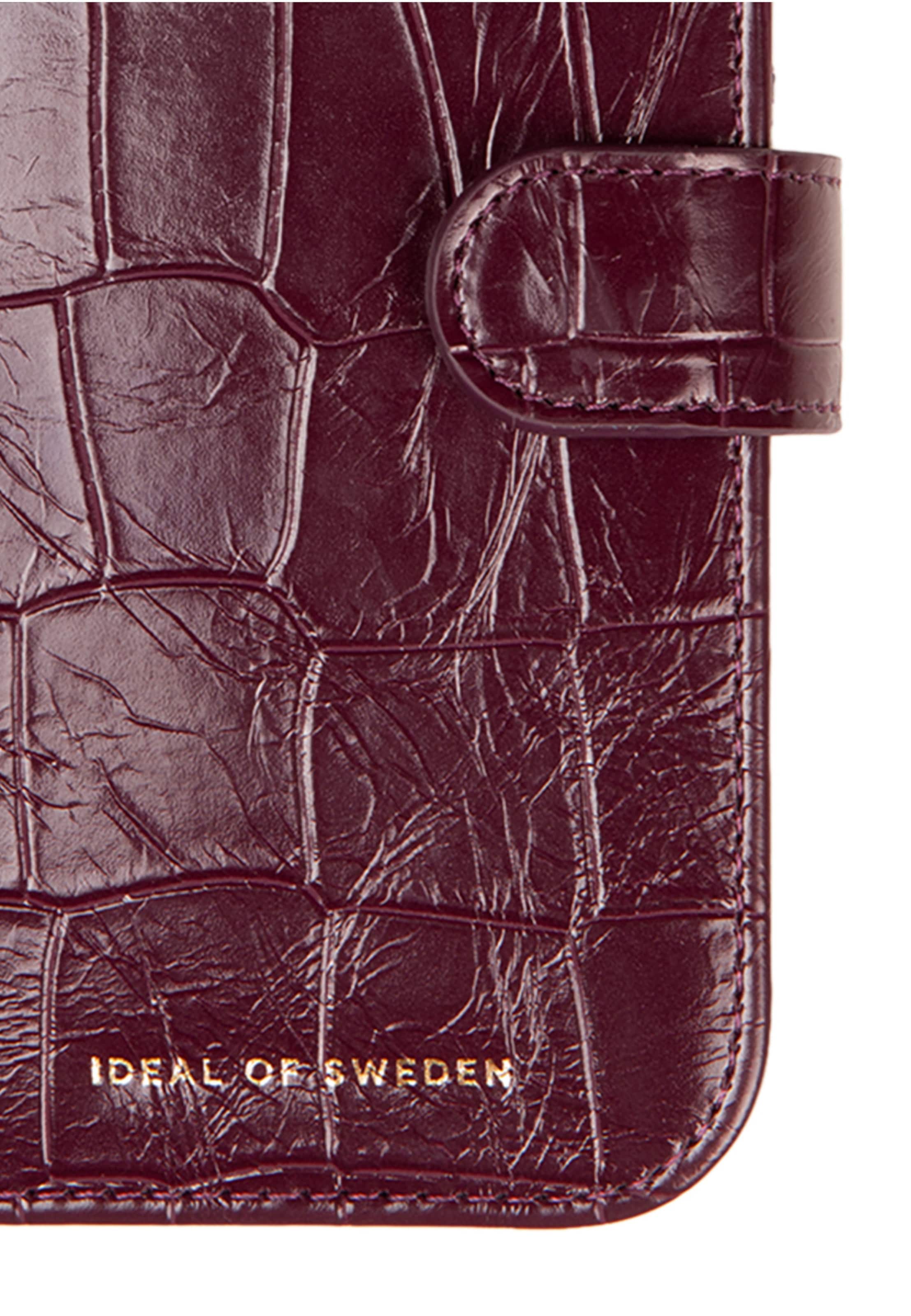 Protection pour smartphone 'MagSafe iPhone 17' iDeal of Sweden en rouge