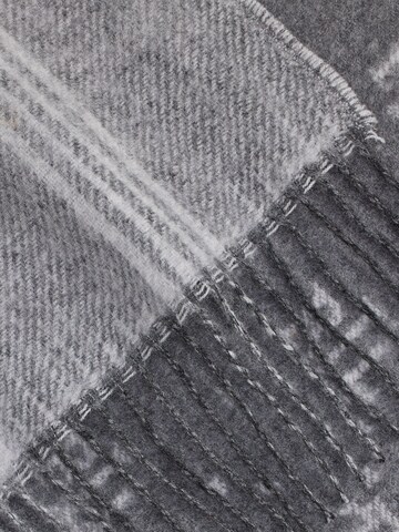 Lauren Ralph Lauren Scarf in Grey
