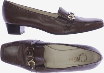 Donna Carolina Flats & Loafers in 41 in Brown: front