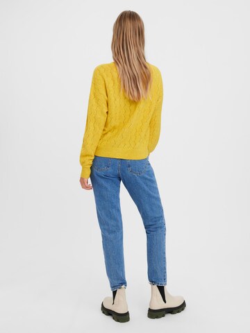 VERO MODA - Blusa 'YEN' em amarelo