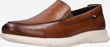 bugatti Loafer värissä ruskea: etupuoli