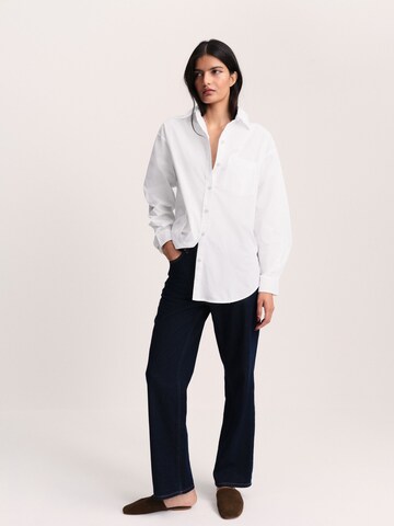 The Set Blouse in Wit