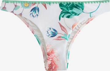 balta Next Bikinio kelnaitės: priekis