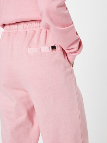 ELLESSE Zwężany krój Spodnie 'Velam' w kolorze różowy