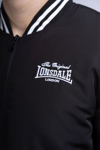 LONSDALE Between-season jacket 'TRUSTHORPE' in Black