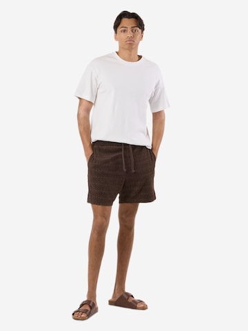 Regular Pantalon 'Resort' Denim Factory en marron