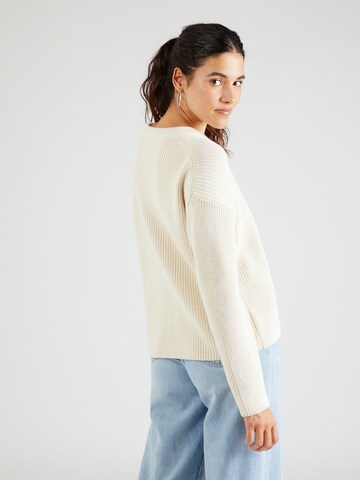 Pull-over 'NURIAA' ARMEDANGELS en blanc