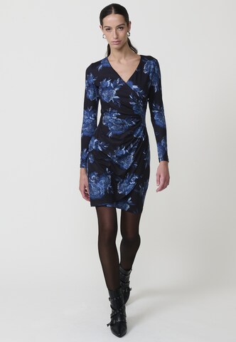 KOROSHI Φόρεμα σε μαύρο