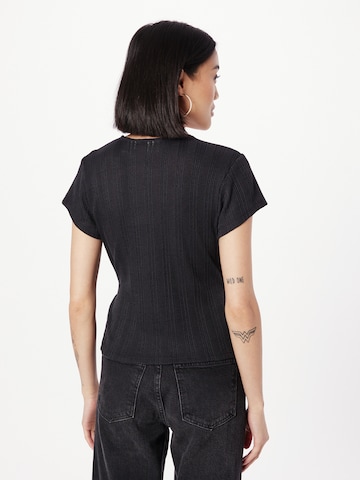 LEVI'S ® T-shirt 'Dry Goods Pointelle Wrap' i svart
