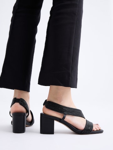 EXE Sandalen met riem 'ANNY-428' in Zwart