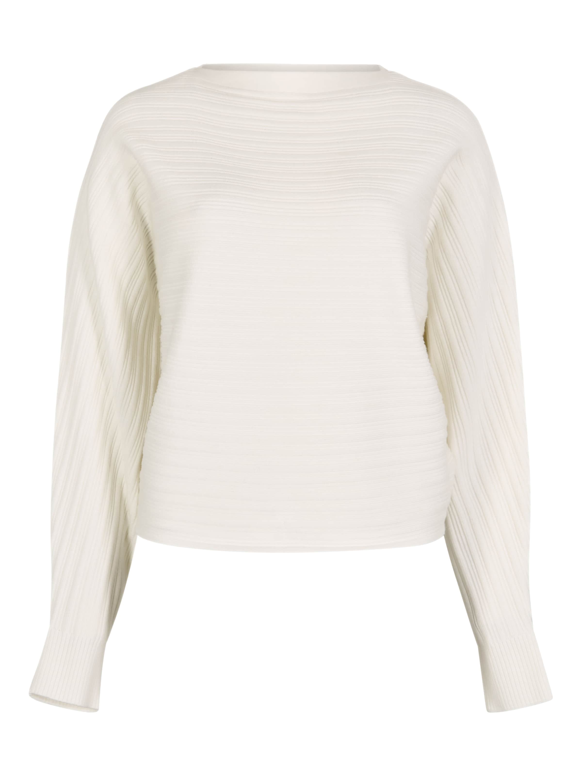 Apricot Sweater ' ' in White: front
