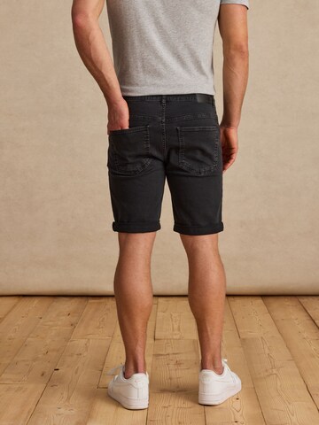 regular Jeans 'Richard' di DAN FOX APPAREL in nero