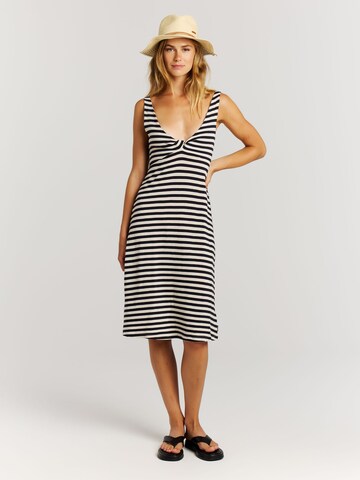 PROTEST Kleid 'PRTArlene' in Weiß