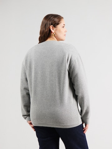 Vero Moda Curve Collegepaita 'VMCTRINA' värissä harmaa