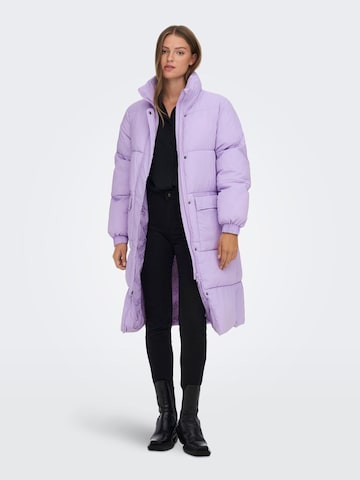 JDY Winter Coat in Purple: front