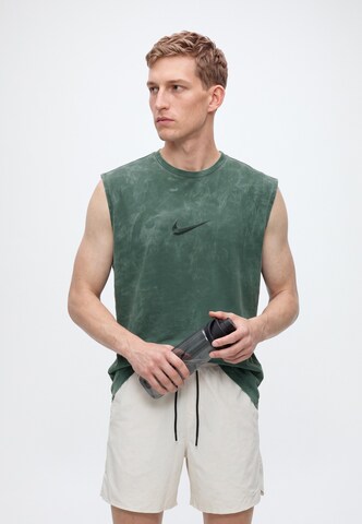 Maglia funzionale di Nike Sportswear in verde