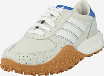 Sneaker low 'Retropy E5 W.R.P.' de la ADIDAS ORIGINALS pe alb: față