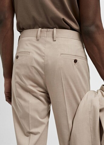 MANGO MAN Regular Hose 'Paris' in Beige