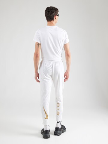 Nike Sportswear Tapered Trousers 'SW AIR' in White