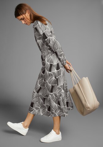 HECHTER PARIS Dress in Black