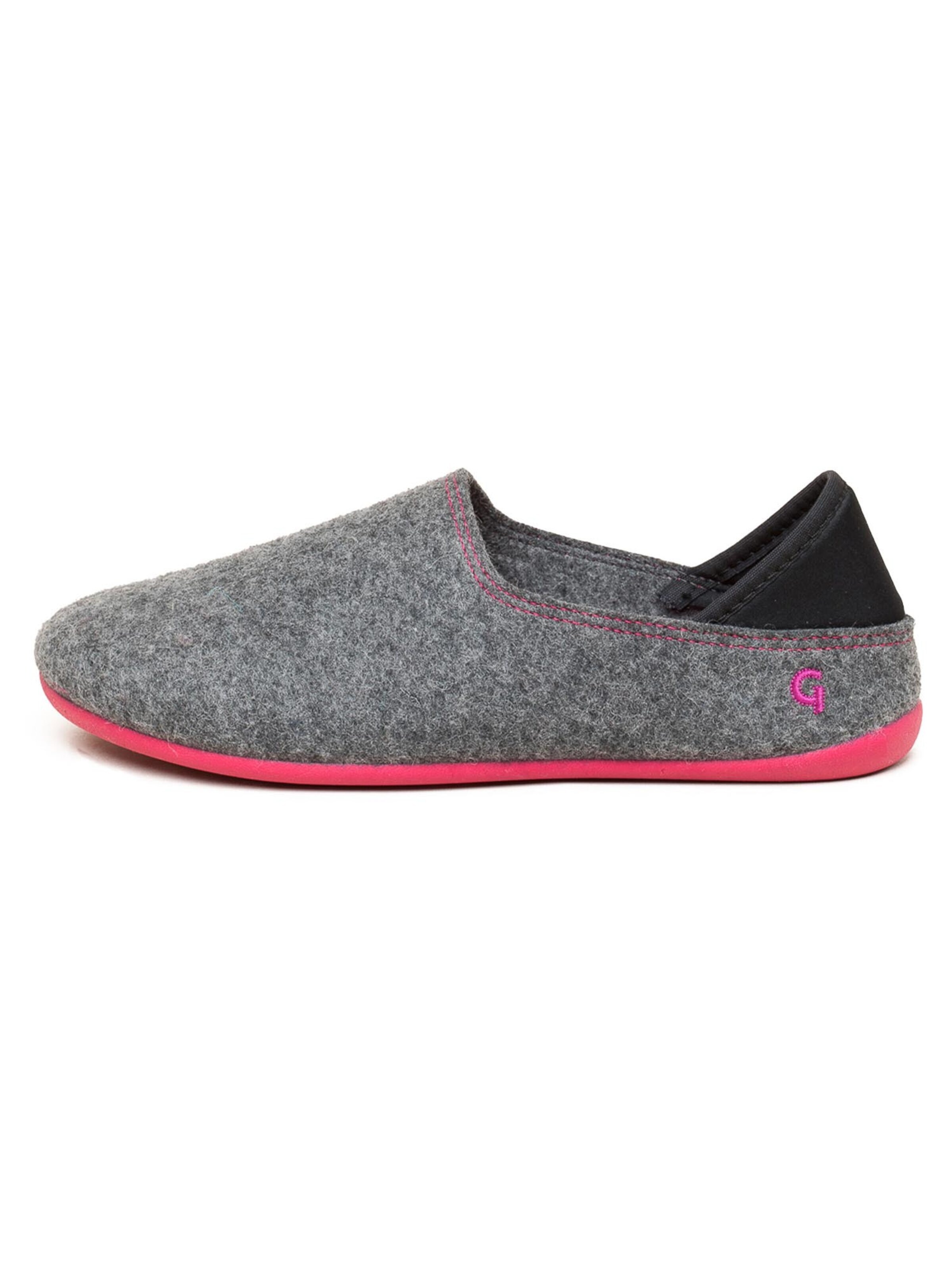 Gottstein Classic Flats 'Wool Slip-On' in Grey: front