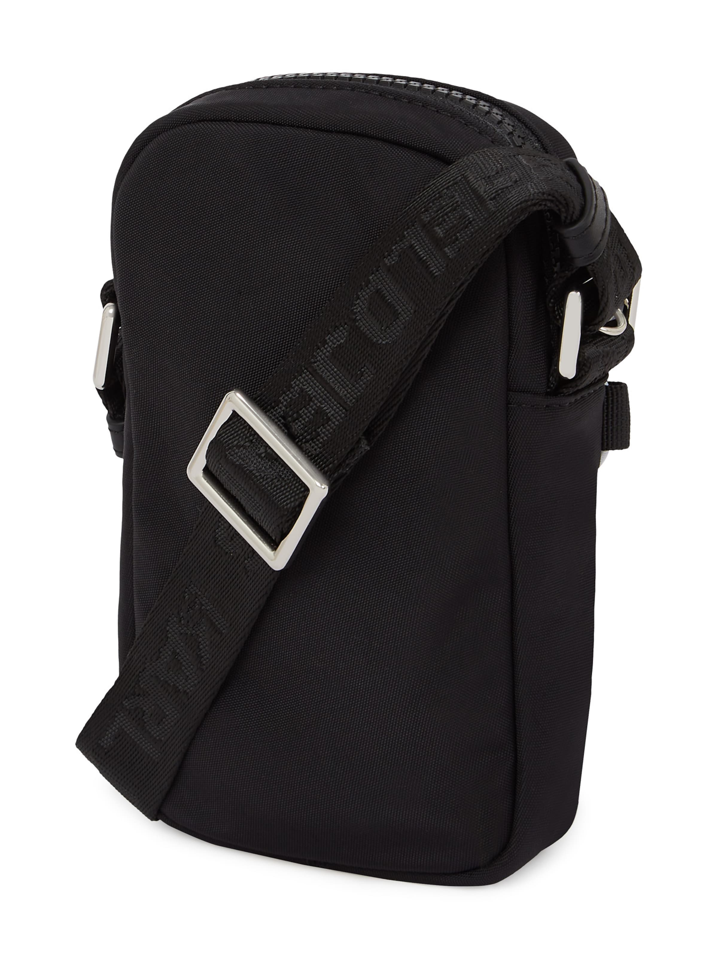 KARL LAGERFELD JEANS Válltáska 'Pouch' - fekete