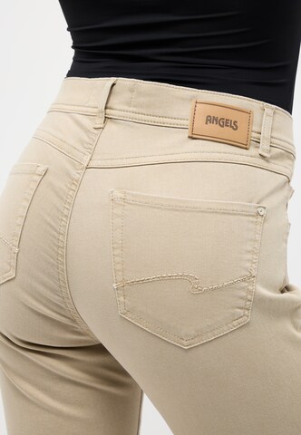 Coupe slim Jean 'Ornella' Angels en beige