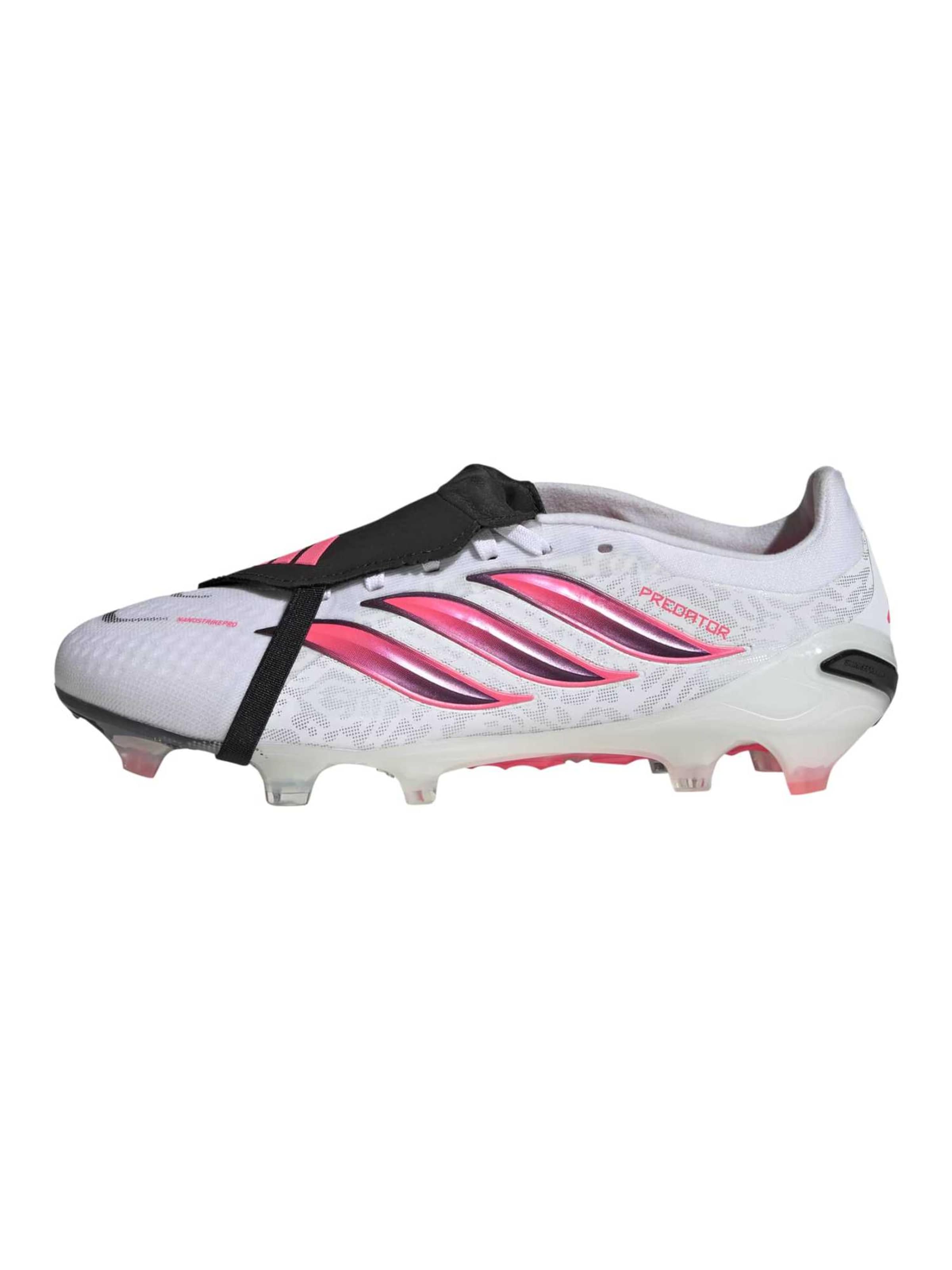 Chaussure de foot 'PREDATOR PRO' ADIDAS PERFORMANCE en blanc : devant