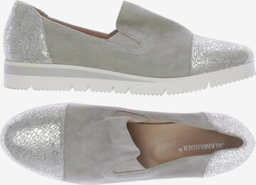 SALAMANDER Flats & Loafers in 39 in Grey: front