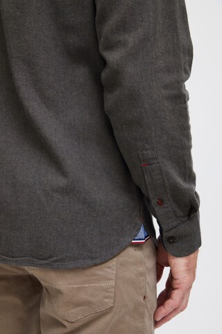 FQ1924 - Ajuste regular Camisa 'Steven' en gris