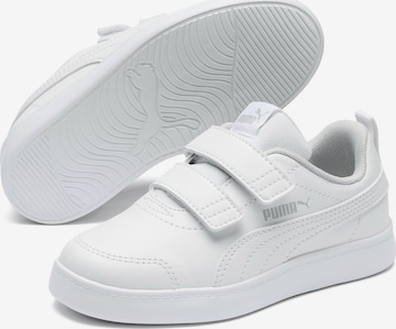 PUMA حذاء رياضي 'Courtflex v2' بلون أبيض