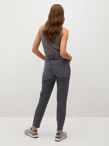 MANGO Regular Jeans 'Newmom' in Grijs