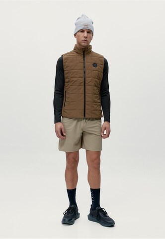 Born Living Yoga Vest 'Merrit' in Brown