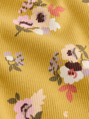 Next - Camiseta en amarillo