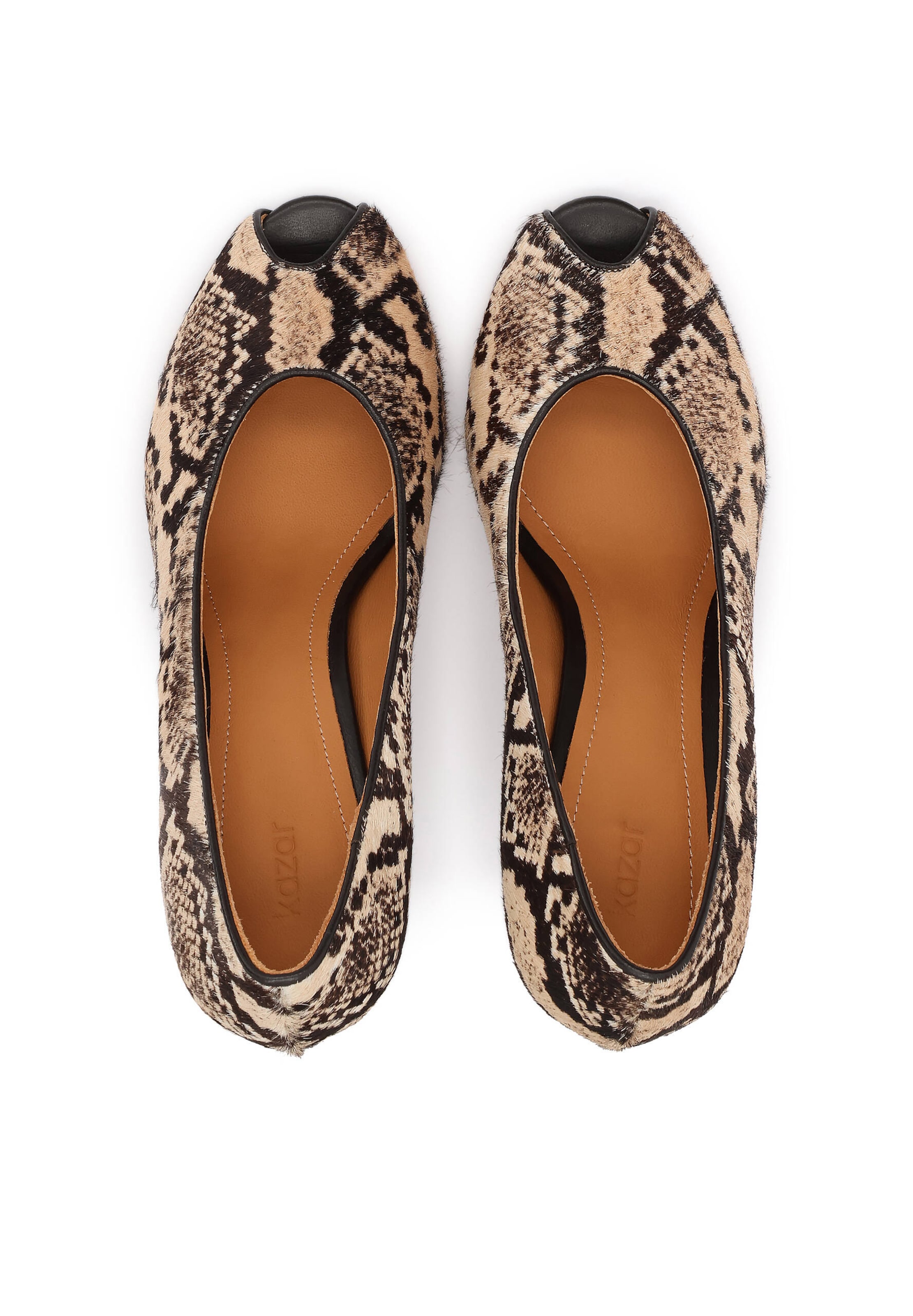 Kazar Pumps in Beige