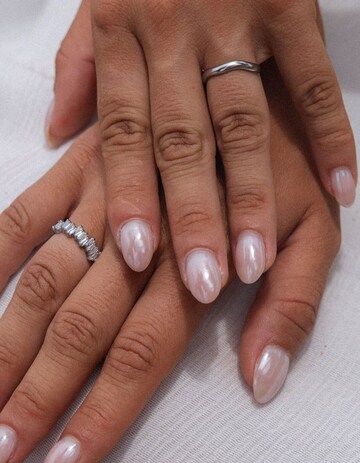 PURELEI Ring 'Nakuna' in Zilver: voorkant