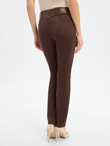 BRAX Slimfit Jeans 'Shakira' in Braun