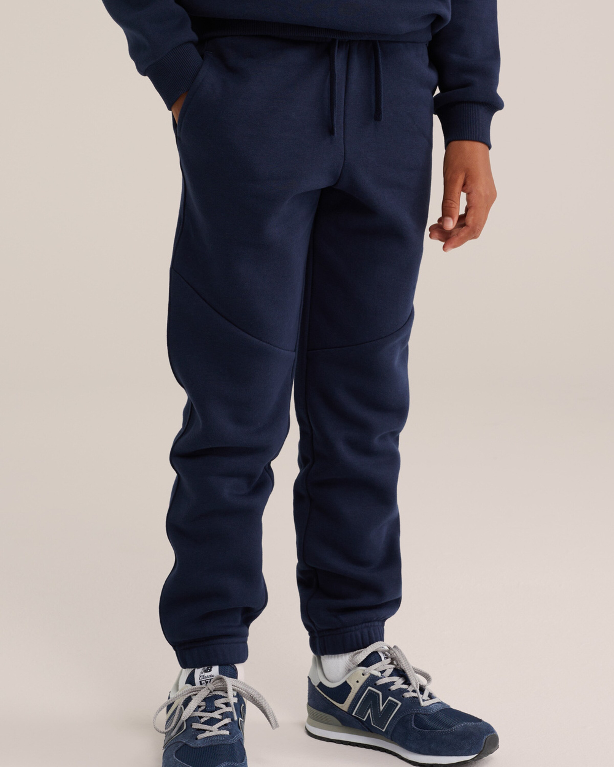 WE Fashion Zwężany krój Spodnie w kolorze niebieski