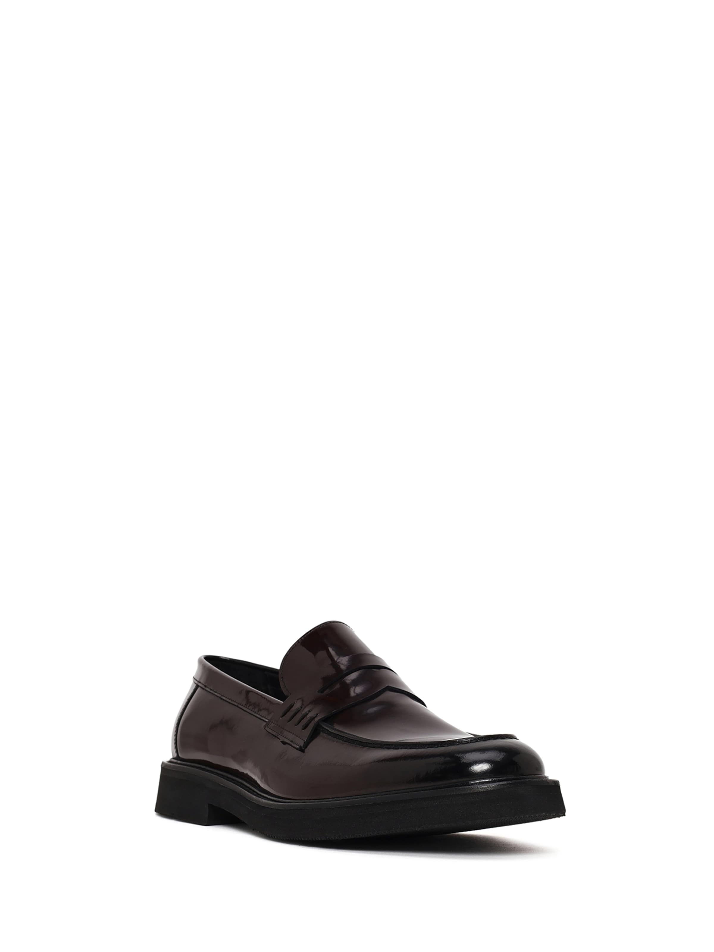 Derimod Slipper – červená: přední strana