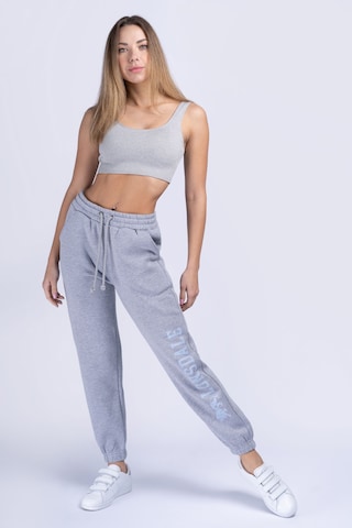 LONSDALE Tapered Broek 'Pittentrail' in Grijs