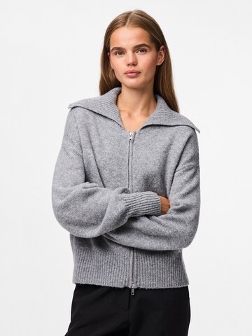 PIECES Knit Cardigan 'PCMALOU' in Grey: front