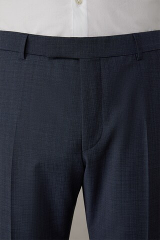 STRELLSON Slim fit Pleated Pants 'Madden' in Blue