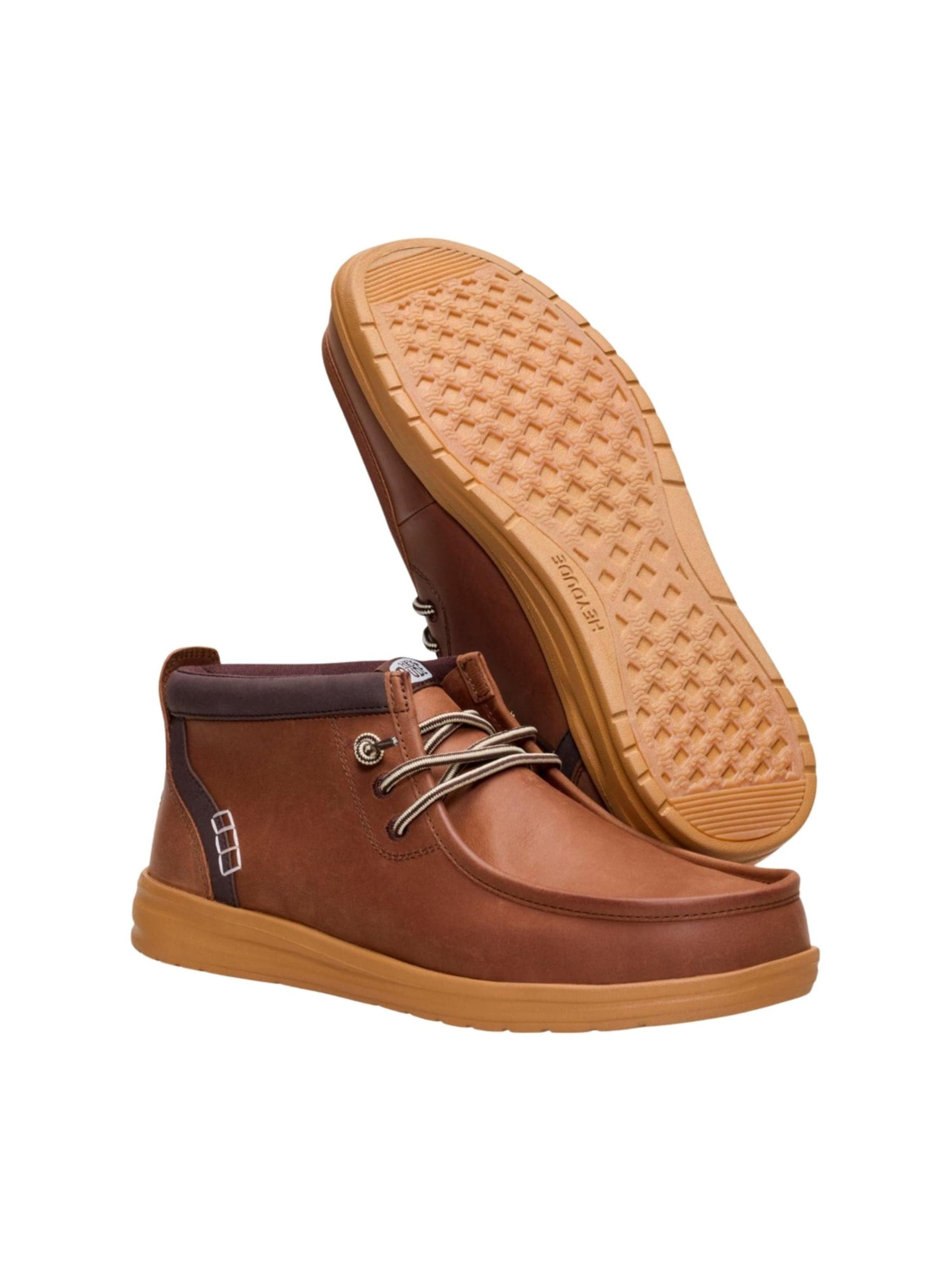 Boots chukka 'Wally Mid GripR Leather' di HEY DUDE in marrone