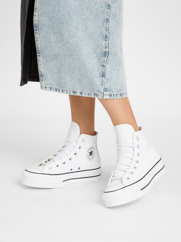 CONVERSE Σνίκερ ψηλό 'CHUCK TAYLOR ALL STAR LIFT HI LEATHER' σε λευκό: μπροστά